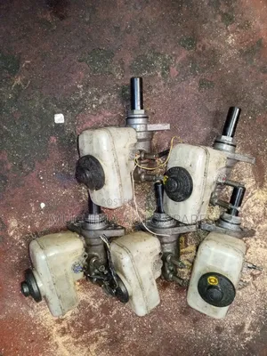 Brake Master Cylinder Toyota Prado 120