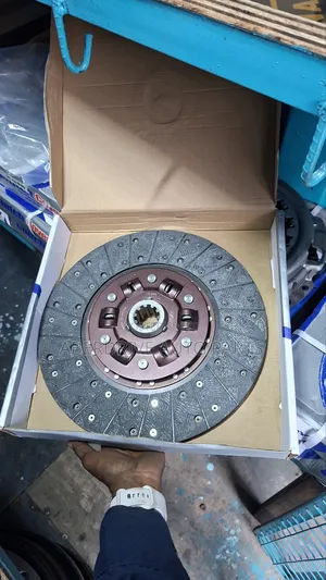 Clutch Plate Isuzu FRR 33 / 6HH1.