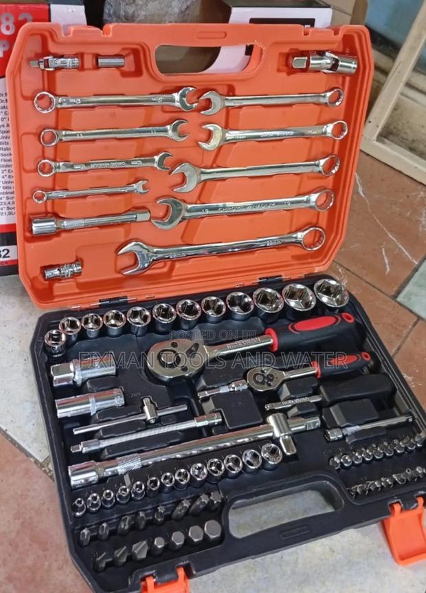 82 Pcs Chrome Mechanical Socket Wrench Set+ Screwdriver Set - main view