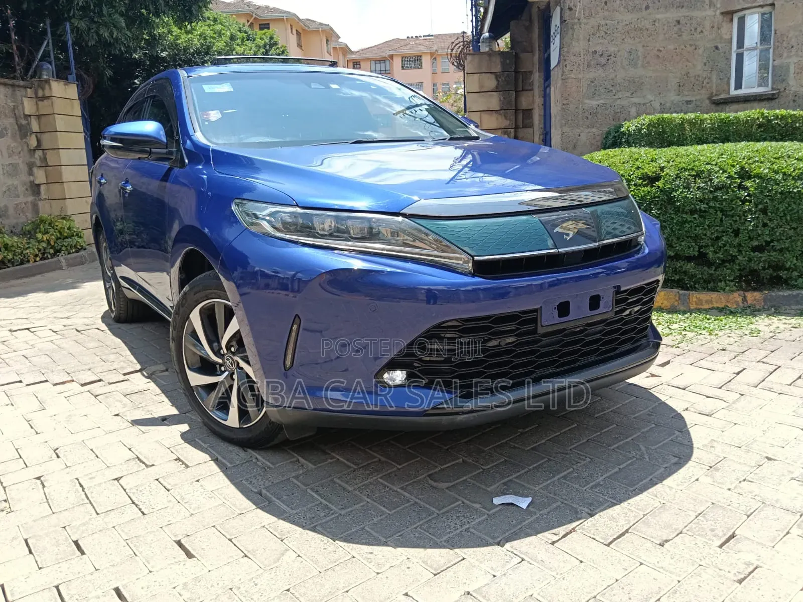 Toyota Harrier 2018 Blue