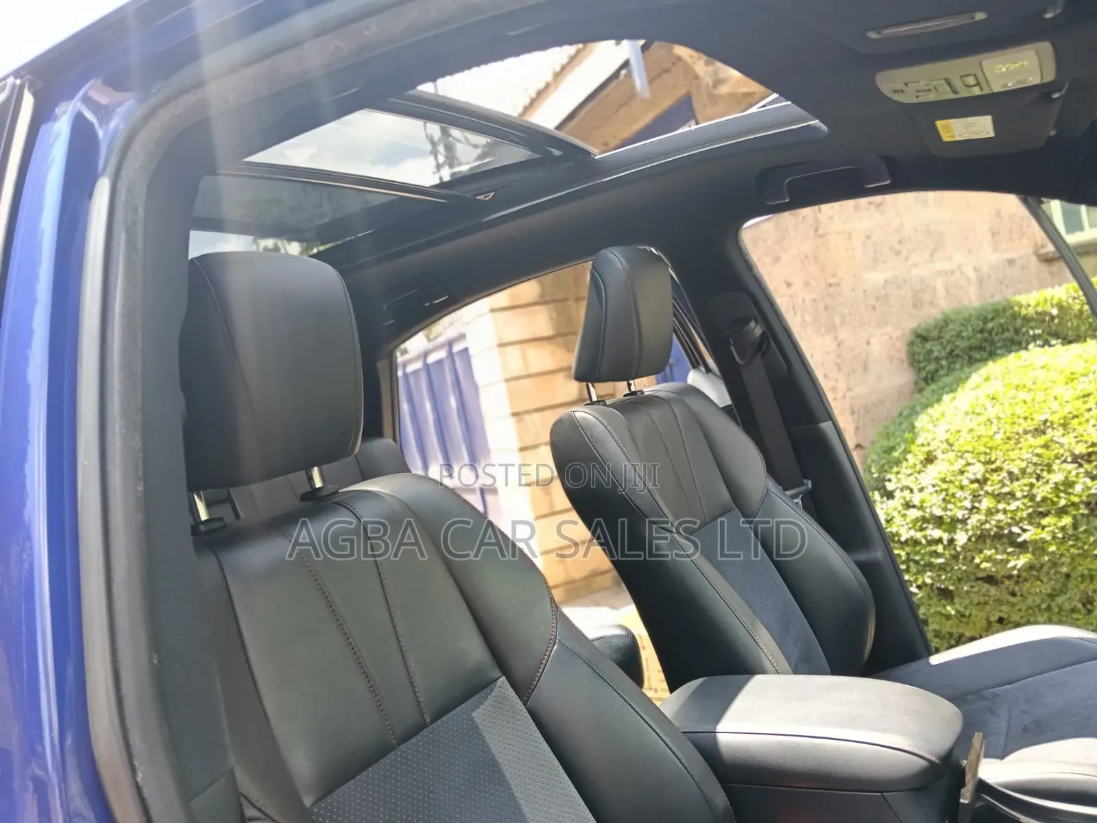 Toyota Harrier 2018 Blue