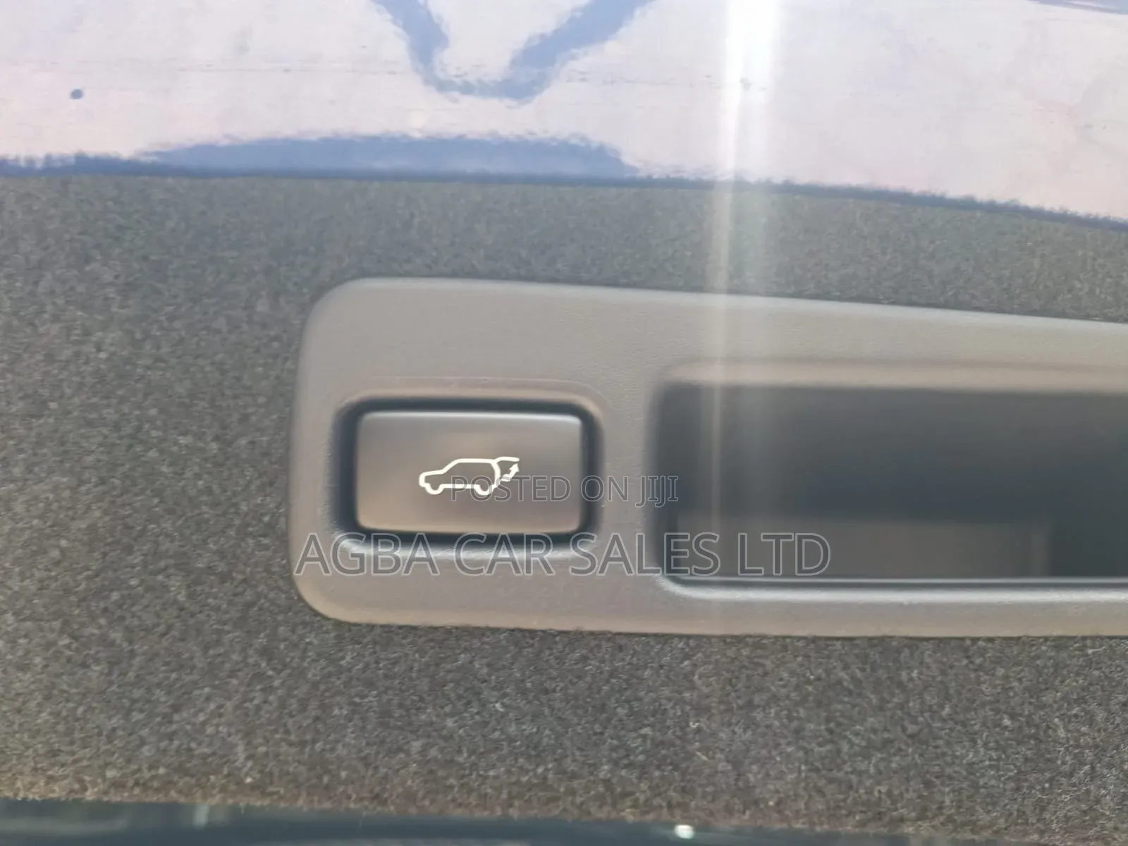 Toyota Harrier 2018 Blue