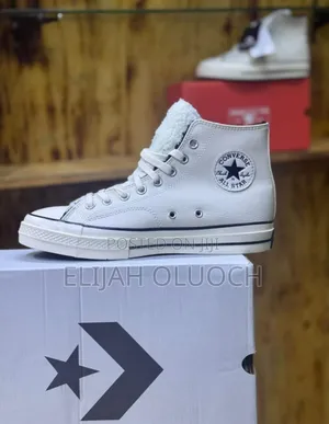 *Stüssy X Converse Chuck 70