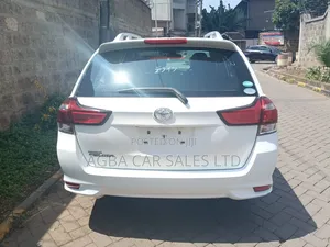 Toyota Corolla Fielder 2018 White