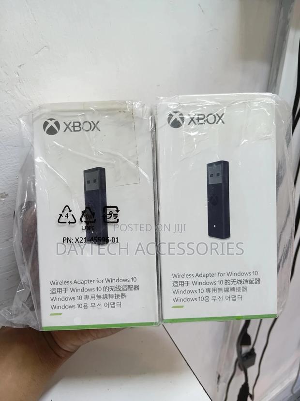 Microsoft Xbox Wireless Adapter for Windows 10/11 for Xbox Series X - thumbnail 2