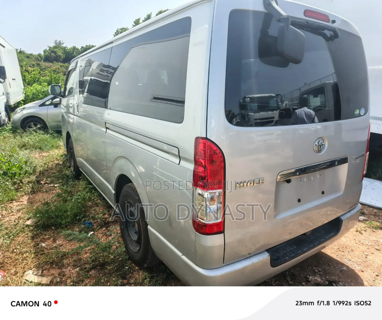 Toyota HiAce 2018 Silver