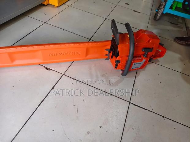 Hasqvarna Power Saw - thumbnail 2