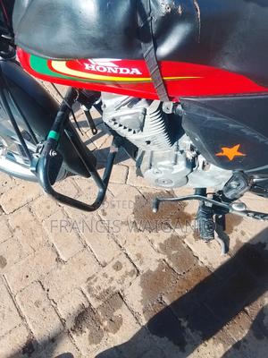 Honda 2019 Red - main view