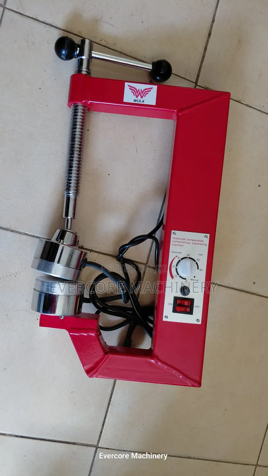 Automatic Temperature-Controlled Vulcanizing Machine Medium Sized.