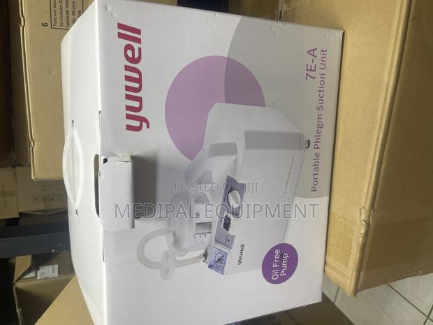 One Bottle Yuwell Suction Machine - main view