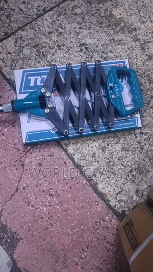 Manual 32" Total Hand Riveters