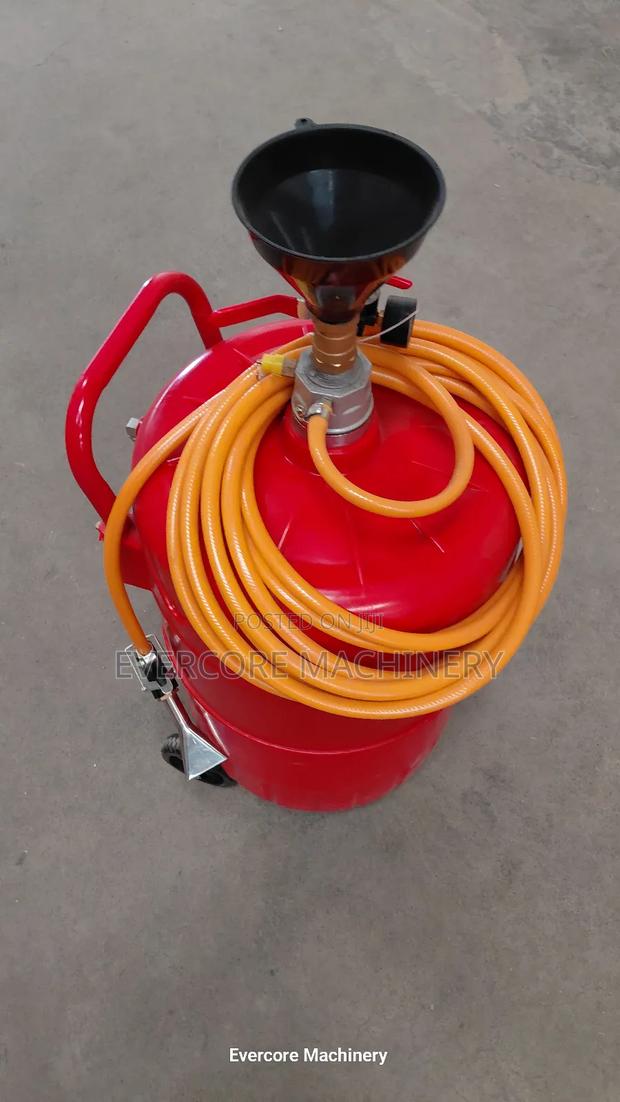 Lightweight. Powerful Foam. Designed for Professional Car Wash Use. - main view