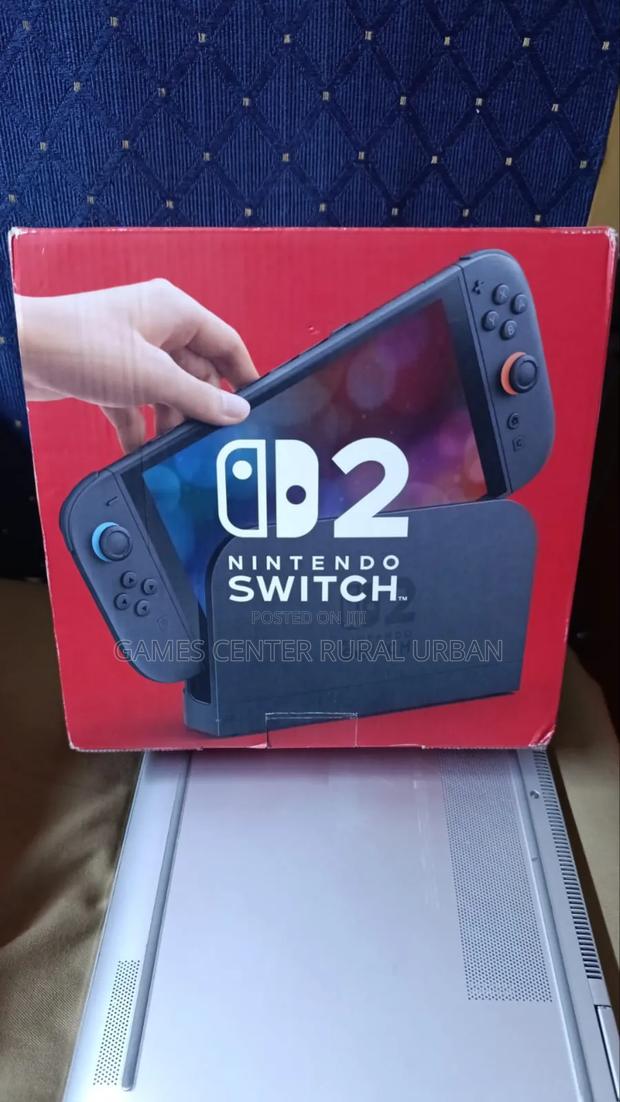 Open Box Nintendo Switch Console With 4 Games - thumbnail 3