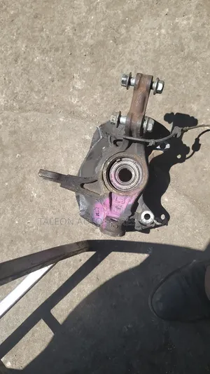 Vitz Juwela Wheel Hub