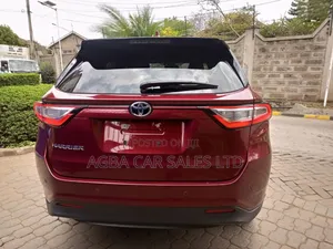 Toyota Harrier 2019 Maroon