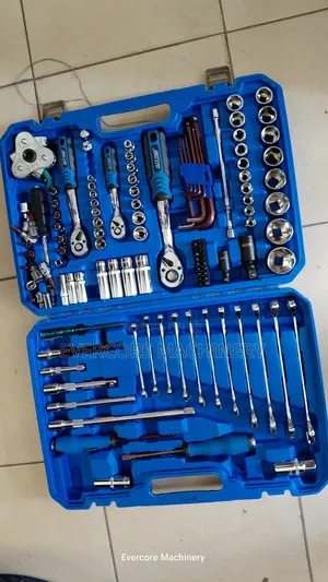 Heavy Duty 121pcs Tool Box Set With All Accessories.