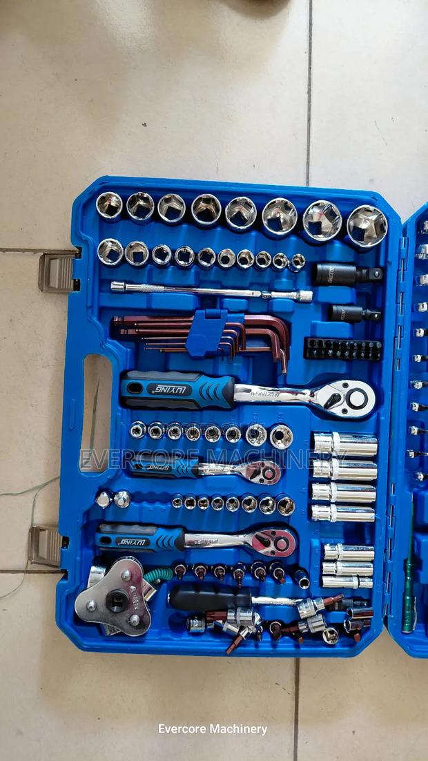 121pcs Professional Tool Box Set One Box. Every Essential Tool. - thumbnail 3