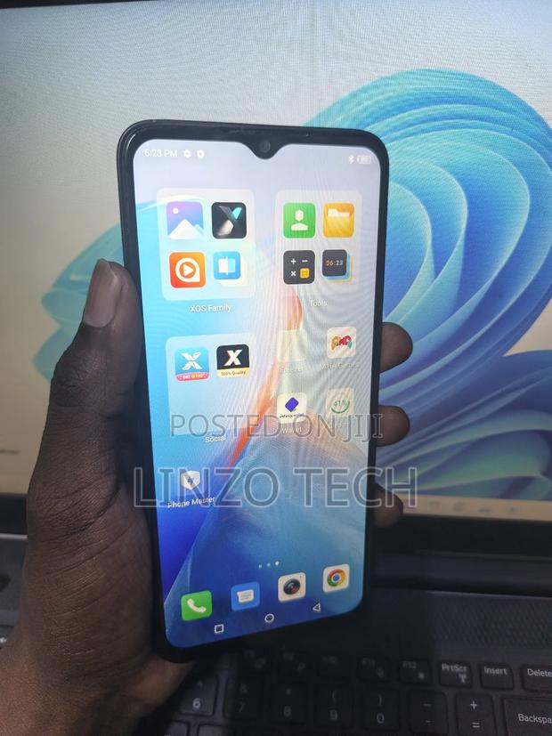 Infinix Smart 7 HD 64 GB Black - thumbnail 3