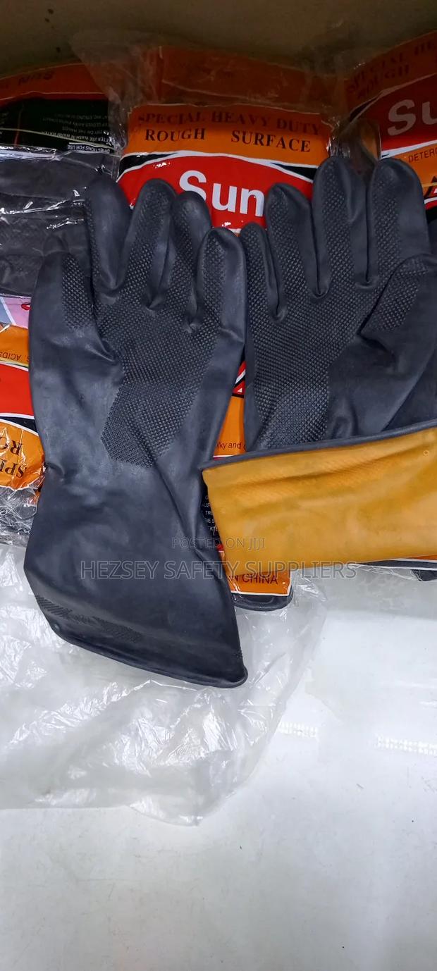 Rubber Gloves 14"