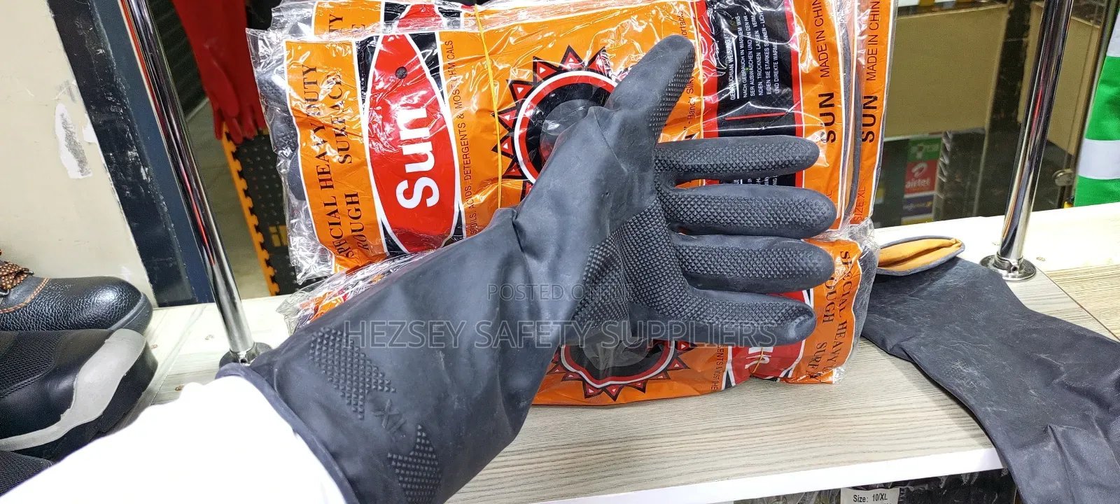 Heavy Duty Rubber Gloves