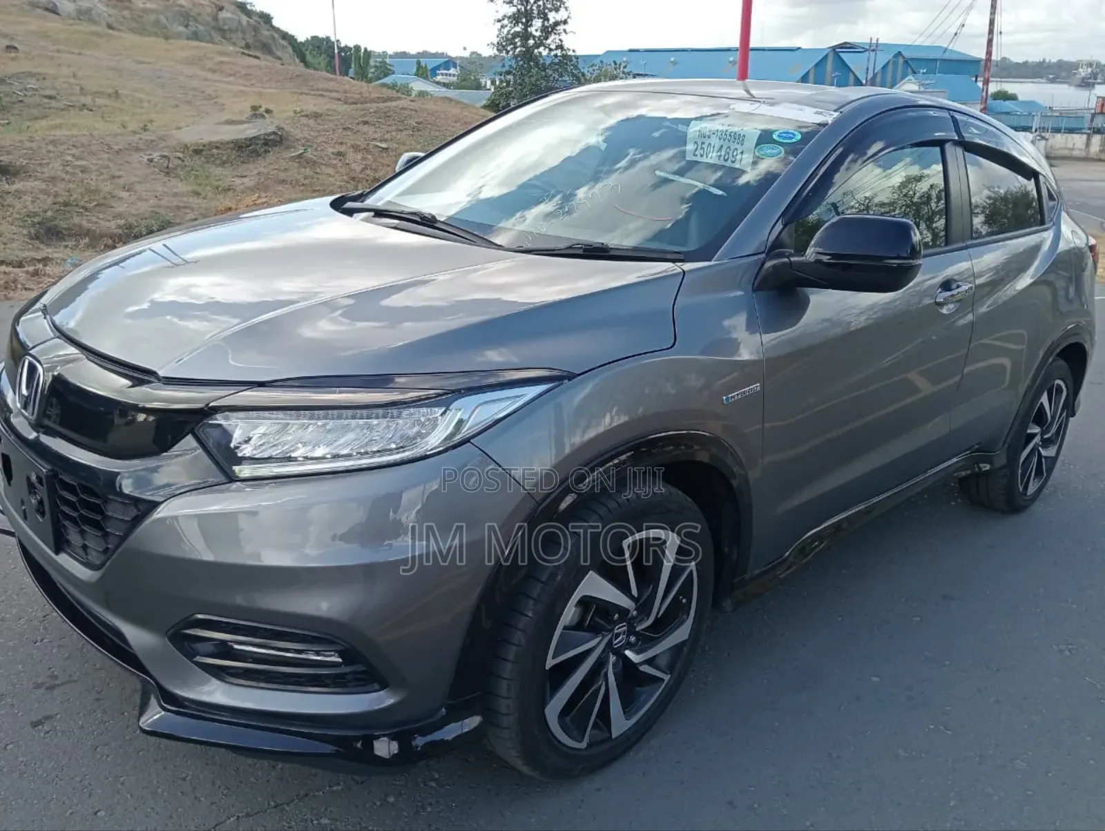 Honda Vezel 2019 Gold