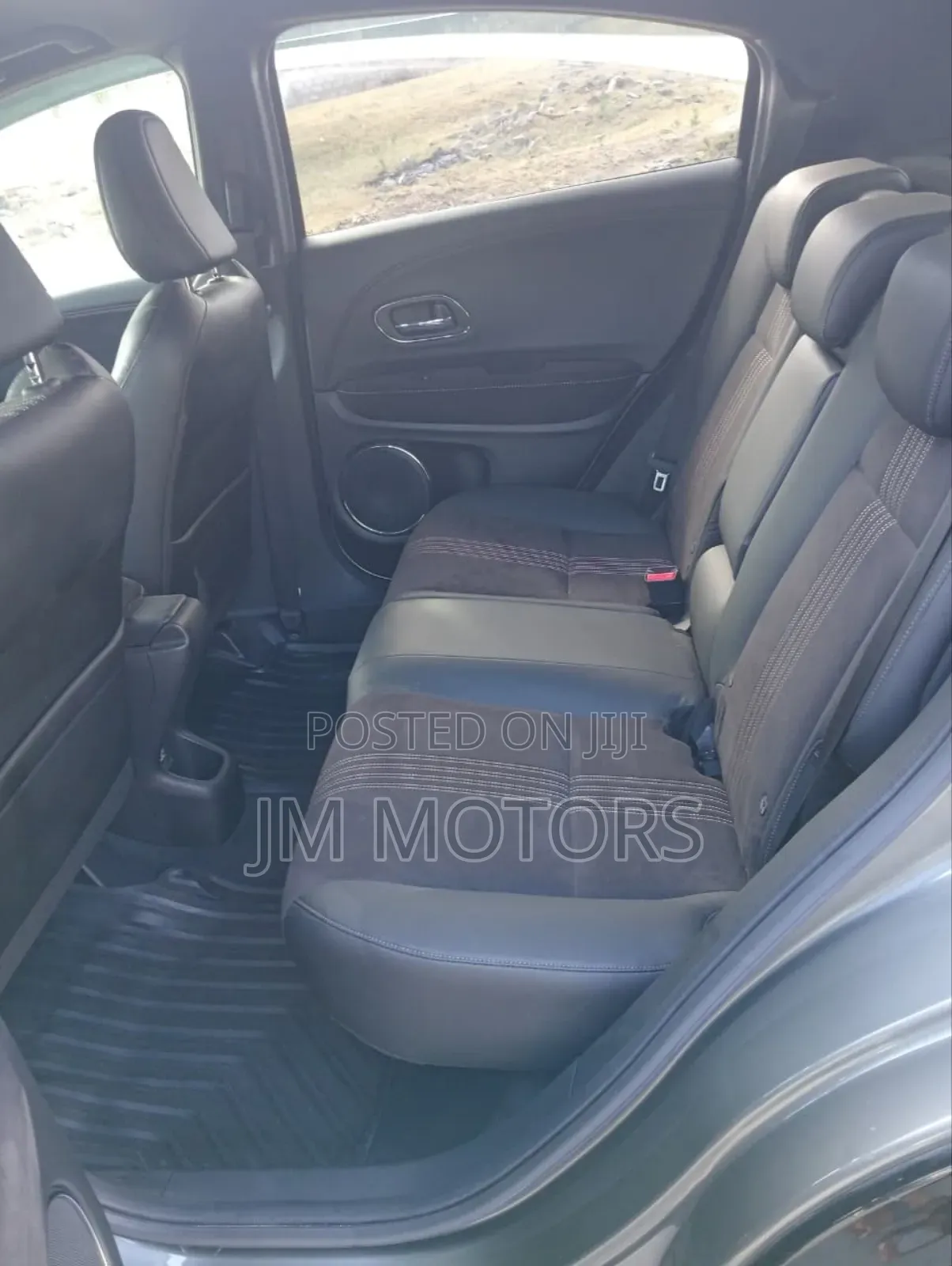 Honda Vezel 2019 Gold