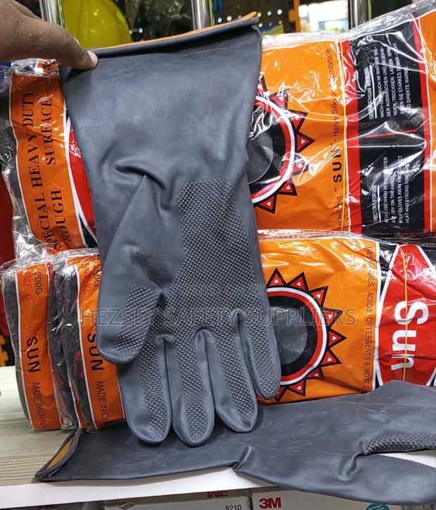 Affordable Industrial Rubber Gloves 14" - main view