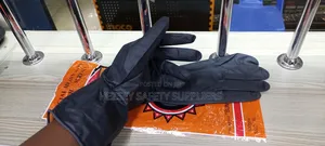 Light Duty Affordable Rubber Gloves