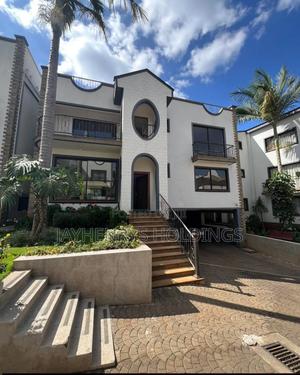 5bdrm House in Westlands for rent - main view