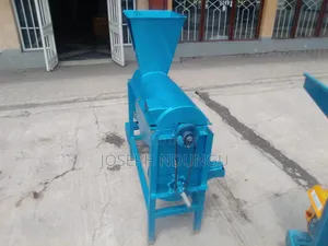 Thresher (Sourghum of Green Gram Thresher)