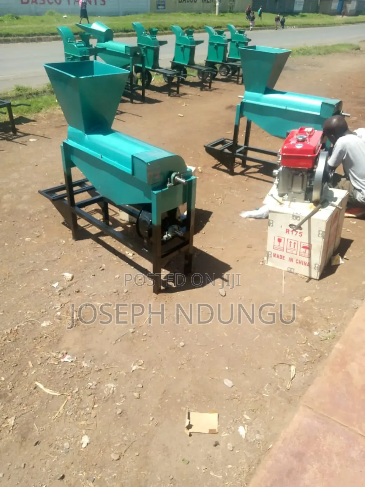 Thresher (Sourghum of Green Gram Thresher)