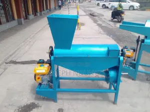 Thresher (Sourghum of Green Gram Thresher)