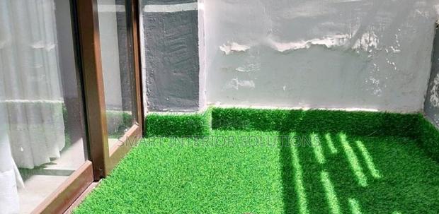 Patio Green Grass Carpet - main view