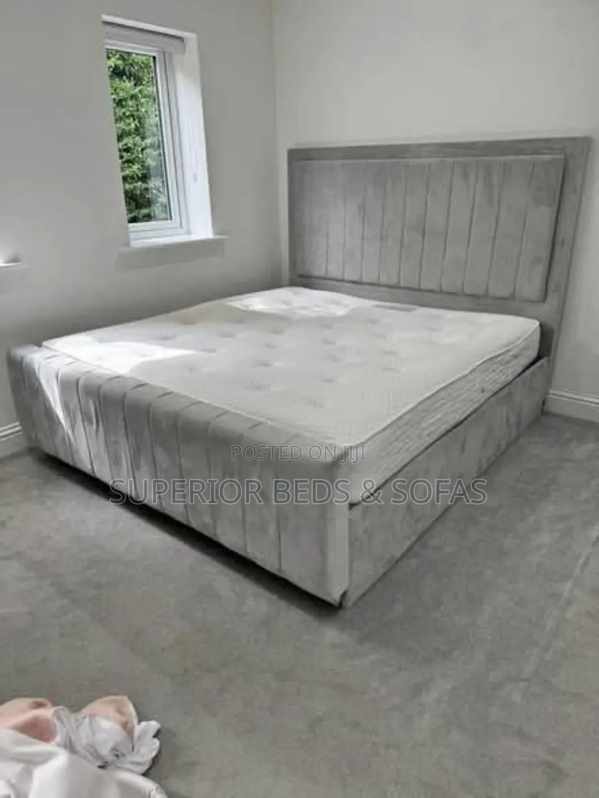 Grey 5 by 6 Upholstered Bed