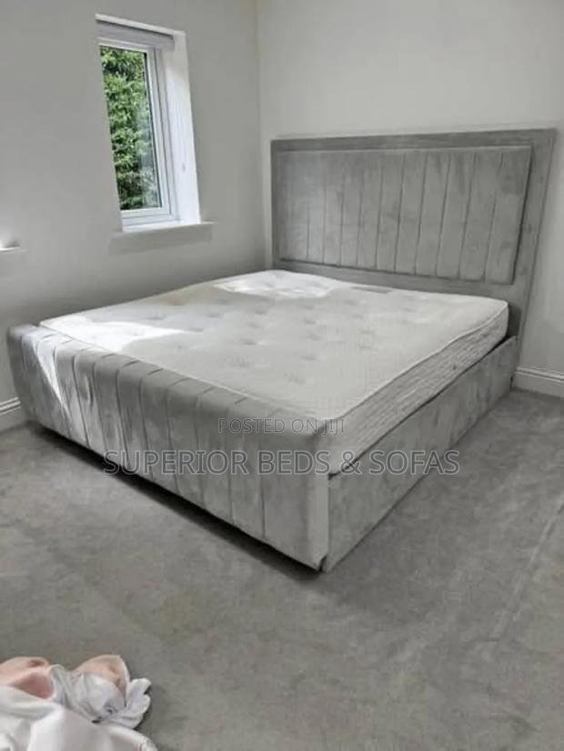 Grey 5 by 6 Upholstered Bed