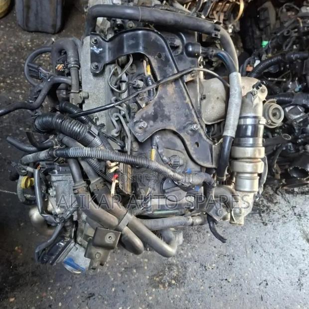 Nissan Navara Engine Yd25 - main view
