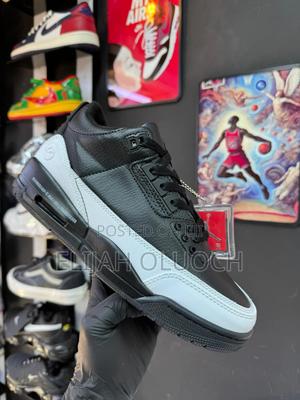 Air Jordan 3 Retro Fragment Black Abd White Sneakers - thumbnail 2