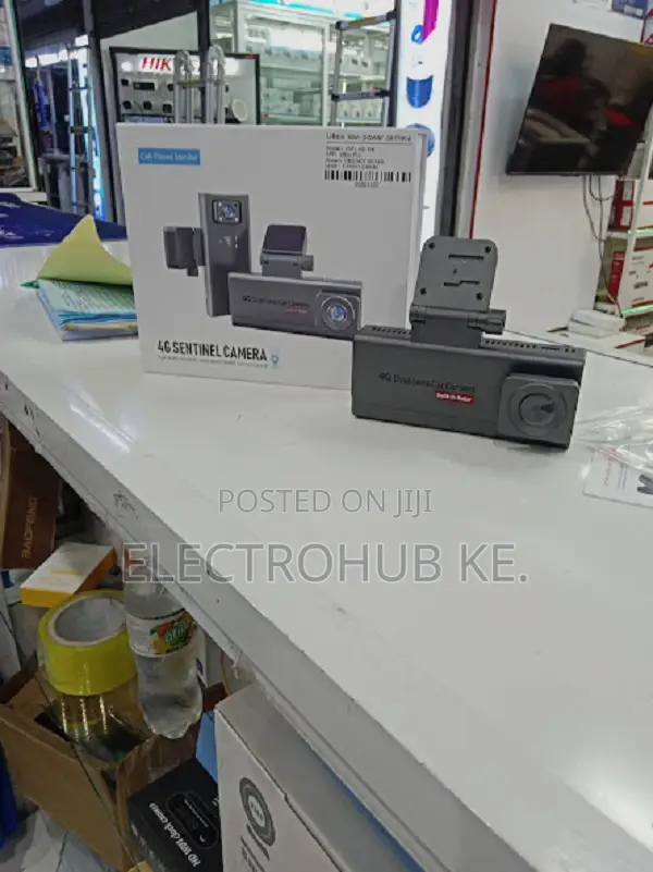 Intelligent 4g Dual Camera Dash Camera With Live Video Streaming