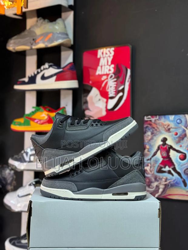 A Ma Maniére X Nike Air Jordan 3 Retro Sneakers Black and Flat Pewter - thumbnail 2