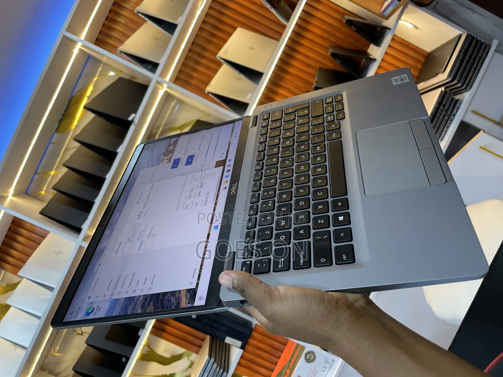 Laptop Dell Latitude 5310 16GB Intel Core I7 SSD 256GB