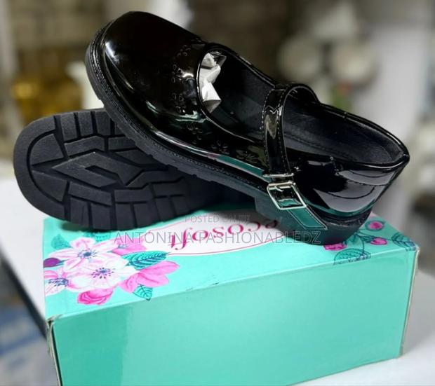 Girls Cute Shoes - thumbnail 4
