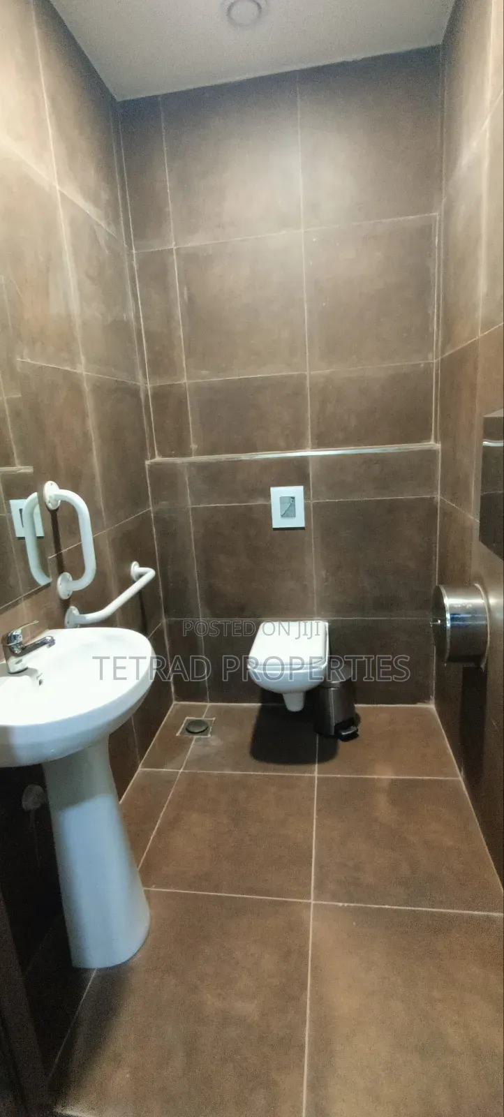 998 SQFT Office in Westlands Near GTC ( All Inclusive)