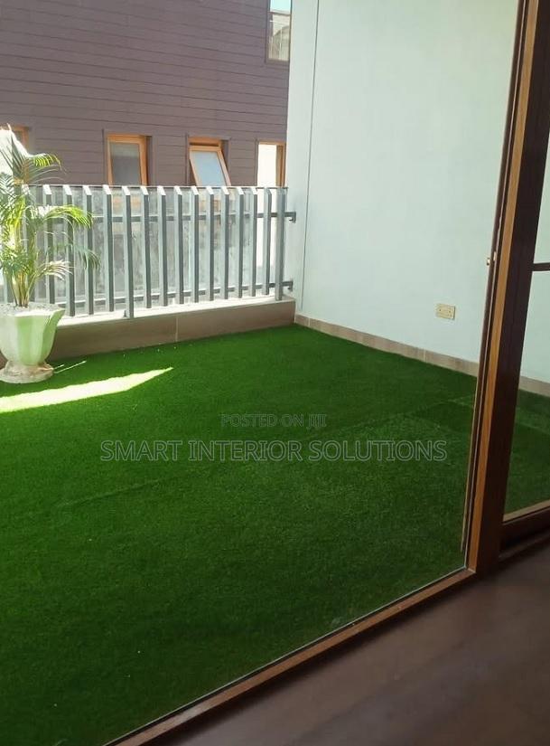 Nonfading Artificial Grass Carpet