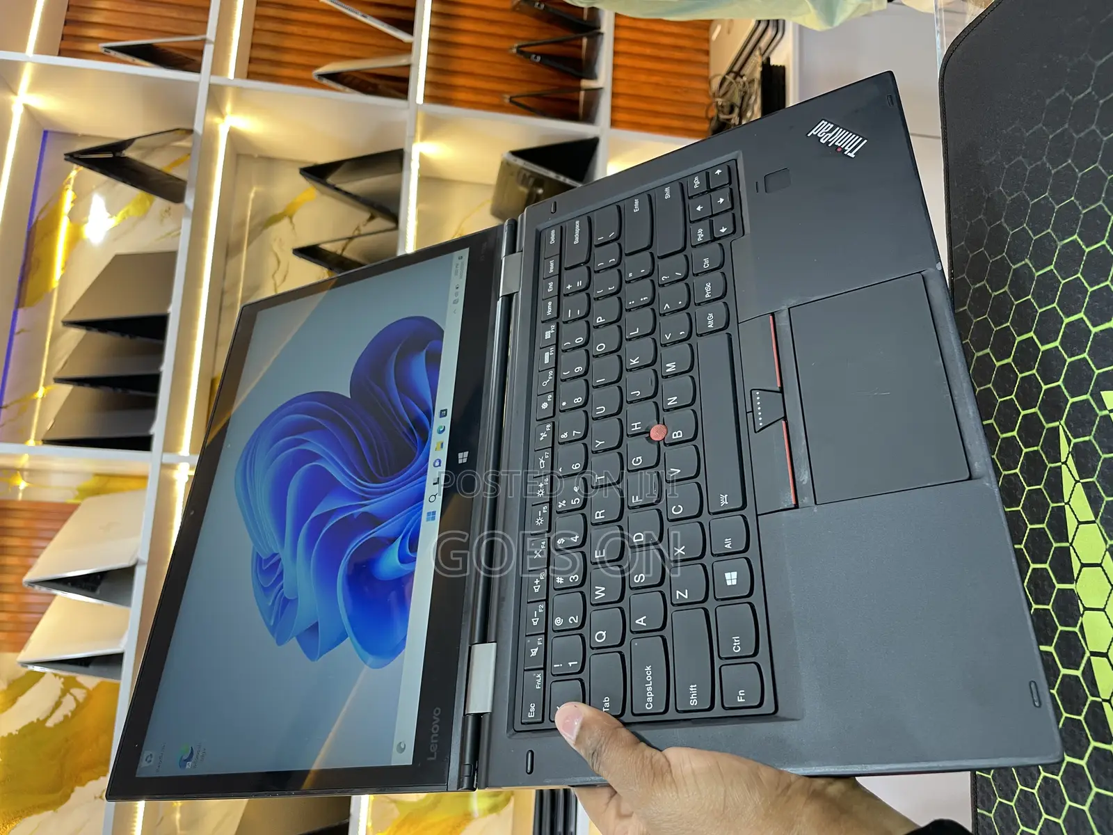 Laptop Lenovo Thinkpad X1 Yoga 8GB Intel Core I5 SSD 256GB