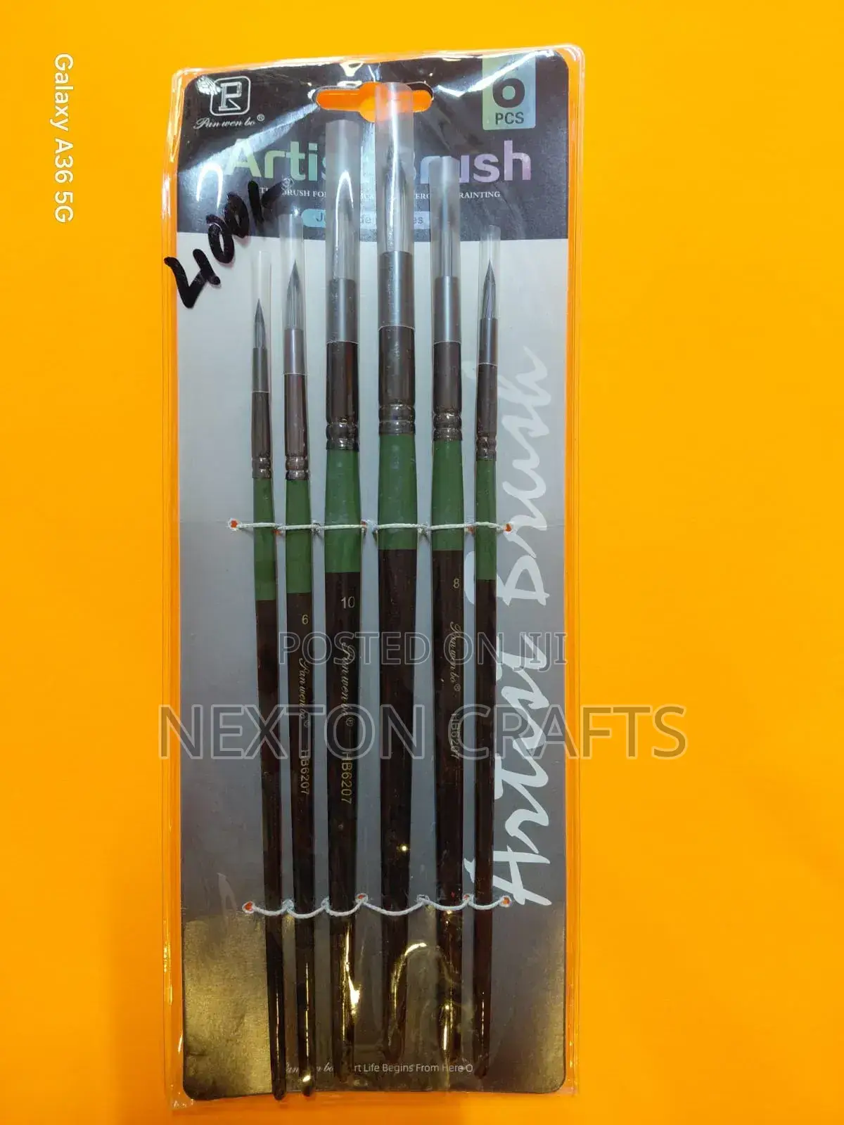 Artist Brushes