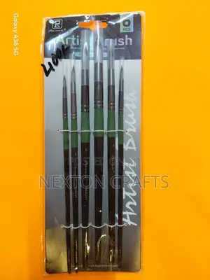 Artist Brushes
