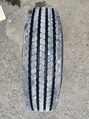 215/75r17.5 Boto Tyre