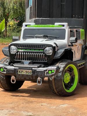 Electric Toy Car - thumbnail 2