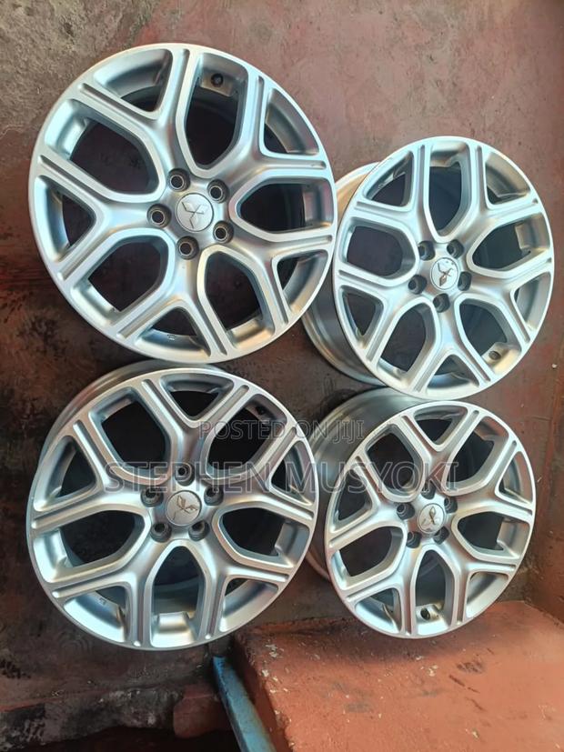 Mitsubishi Outlander Size 18inch Rims