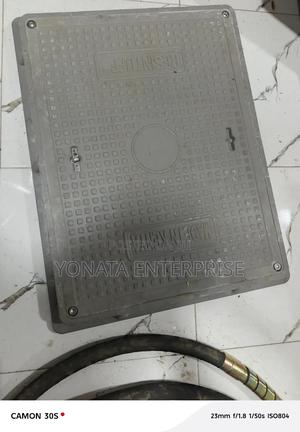 Composite Manhole Cover 18"*24* - thumbnail 2